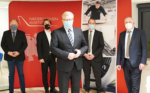 Netzwerken an virtuellen Breakout-Coffee-Table | Elevator Pitches | Breakout-Sessions zu aktuellen Branchenthemen | Dialog mit dem Niedersächsischen Wirtschaftsminister Dr. Bernd Althusmann